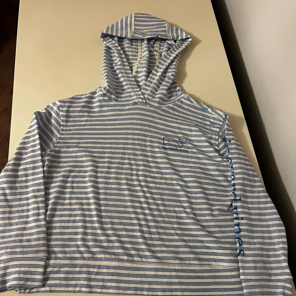 Girls striped Vineyard vines vintage hoodie shirt